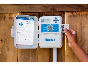 Controller Hunter X2 – Programator irigații exterior 4 zone, 24V, compatibil Wi-Fi